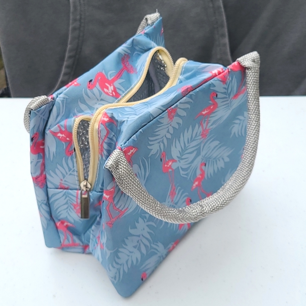 Small insulated cooler